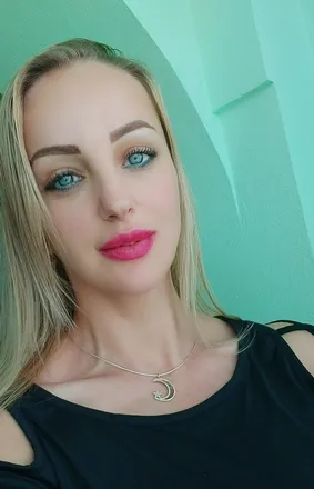 OnlyFans cuenta babyamandataylor header 2