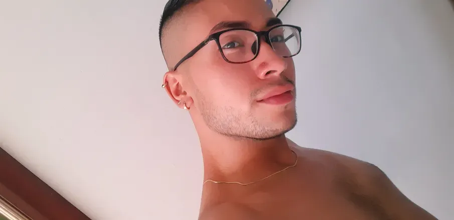 OnlyFans cuenta brianandres76 header 2