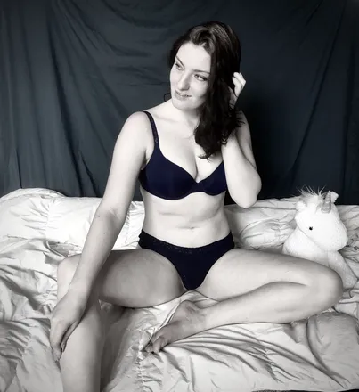 OnlyFans cuenta katie.adee header 2