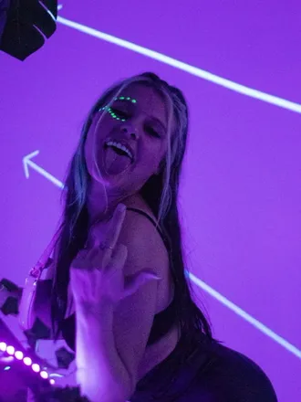 OnlyFans cuenta vonnexx header 2