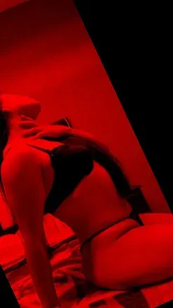 OnlyFans cuenta marianenis header 2