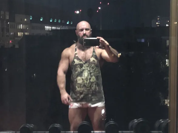 OnlyFans cuenta troywebbxxx header 2
