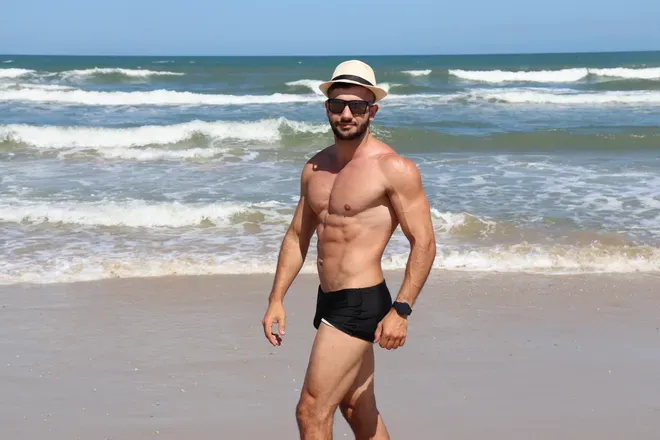 OnlyFans cuenta zeflores420 header 2