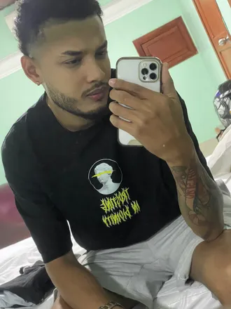 OnlyFans cuenta andres9908 header 2
