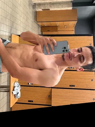 OnlyFans cuenta tommysgreatness header 2