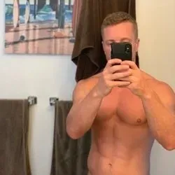 OnlyFans cuenta slave8258 avatar 1