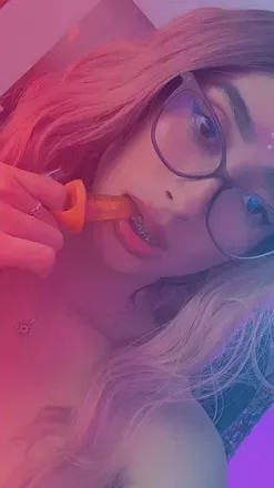 OnlyFans cuenta iriscams avatar 1