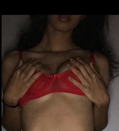 OnlyFans cuenta brunaszz header 2