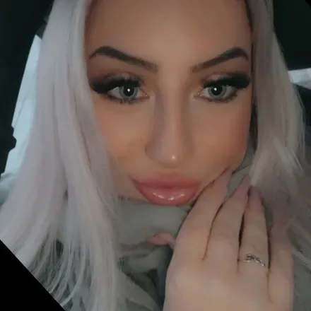 OnlyFans account  sasha.official avatar 1