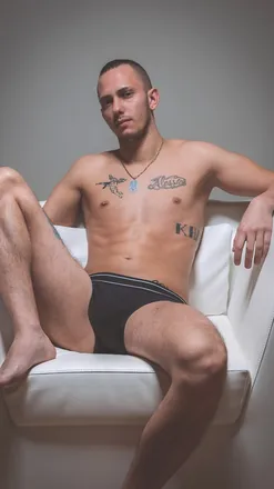 OnlyFans cuenta marcopedrotti header 2