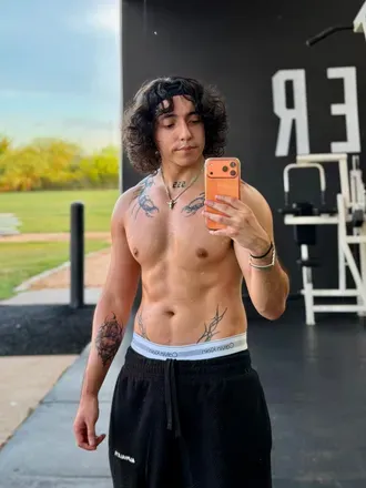 OnlyFans account  ursubtlefantasy avatar 1