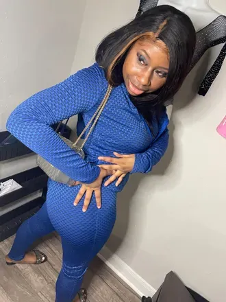 OnlyFans cuenta bluumoneyy avatar 1