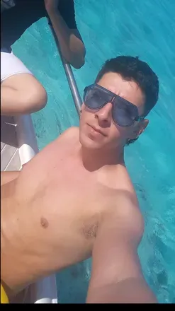 OnlyFans cuenta santi69693 avatar 1