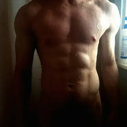 OnlyFans account  lukelength header 2