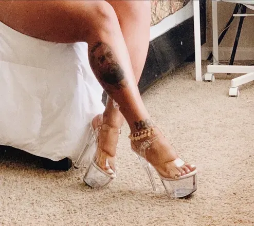OnlyFans cuenta ms.novariches header 2