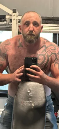 OnlyFans cuenta bigjohn7645 header 2