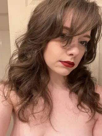 OnlyFans cuenta fromcurlstocurves avatar 1