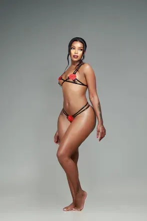 OnlyFans cuenta owamie-toxy header 2