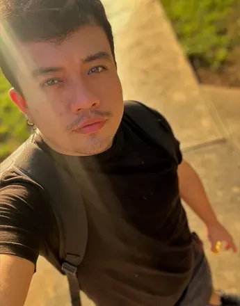 OnlyFans cuenta luisvalenx header 2