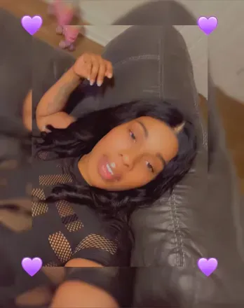 OnlyFans account  sniffinmypink avatar 1