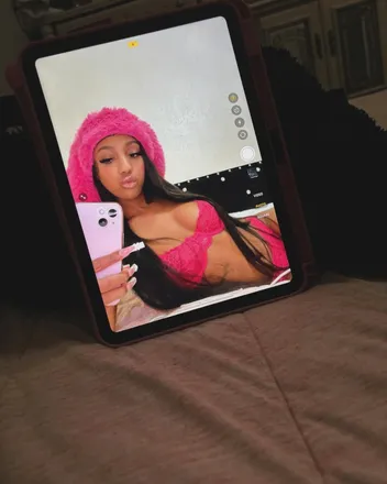 OnlyFans cuenta kristendadolll header 2
