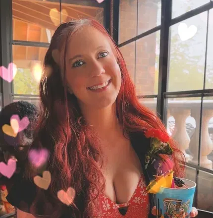 OnlyFans account  thebellarose avatar 1