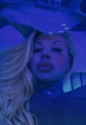 OnlyFans cuenta bronzedblond3 header 2
