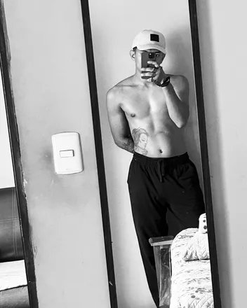 OnlyFans of x_xshorex_x