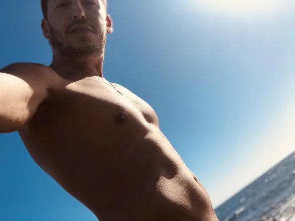 OnlyFans cuenta u38689106 header 2