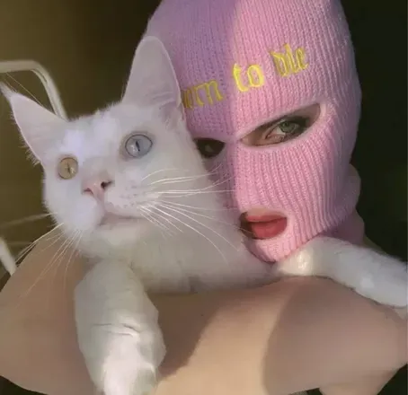 OnlyFans account  cutecombo avatar 1