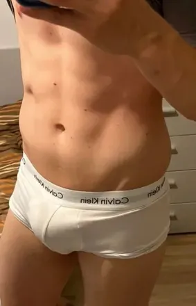 OnlyFans cuenta guzzlord-twunk avatar 1