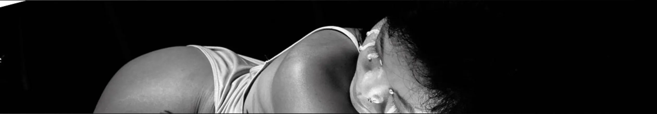 OnlyFans cuenta notyourasiandoll header 2