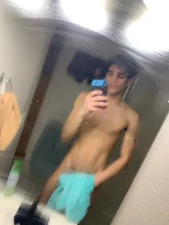 OnlyFans account  wik3dn3rd avatar 1