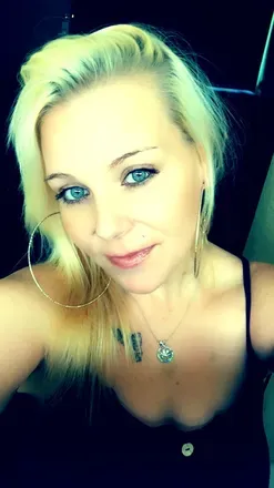 OnlyFans account  kalyathebaby avatar 1