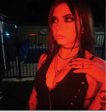 OnlyFans of disgracfvl.x.free