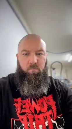 OnlyFans account  mickshuggah avatar 1