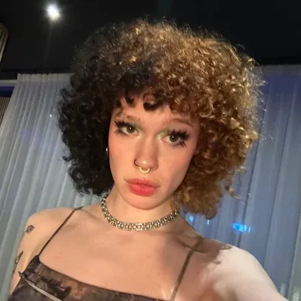 OnlyFans cuenta zoelagoblina avatar 1