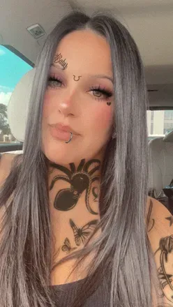 OnlyFans cuenta tinaburner420 avatar 1