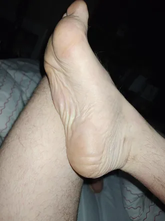 OnlyFans account  backdoorfeetbandit header 2