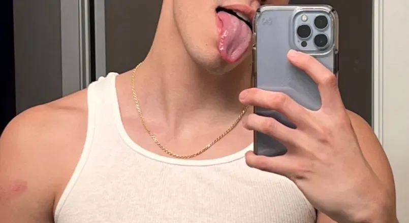 OnlyFans account  julianbarbozavip header 2