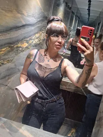 OnlyFans account  golden.girl avatar 1
