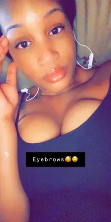 OnlyFans account  qweenpin avatar 1