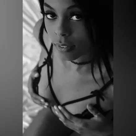 OnlyFans account  simp4may avatar 1