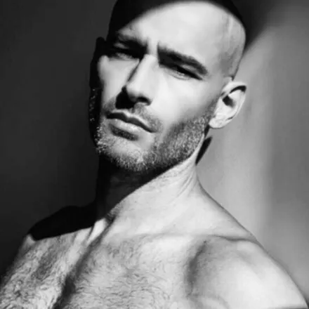 OnlyFans cuenta chrisersize header 2