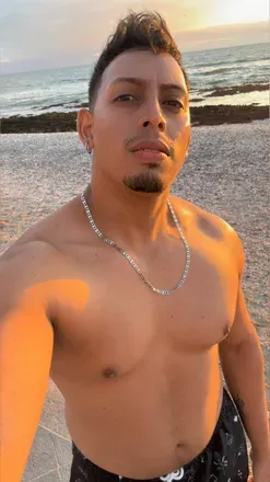 OnlyFans account  albert2412 avatar 1