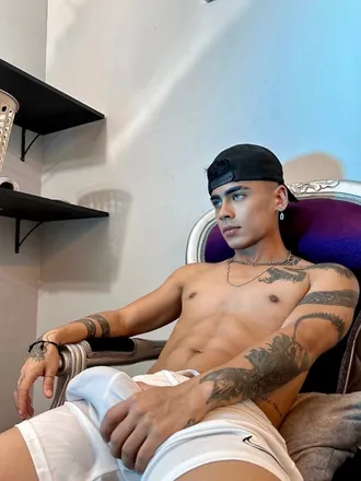 OnlyFans cuenta darencharles header 2