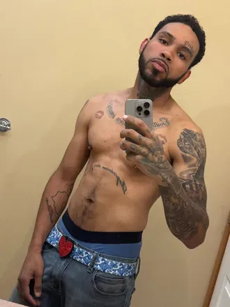 OnlyFans account  u28274434 avatar 1