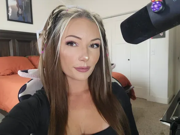 OnlyFans of spookittyy
