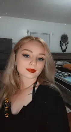 OnlyFans account  httplovely avatar 1
