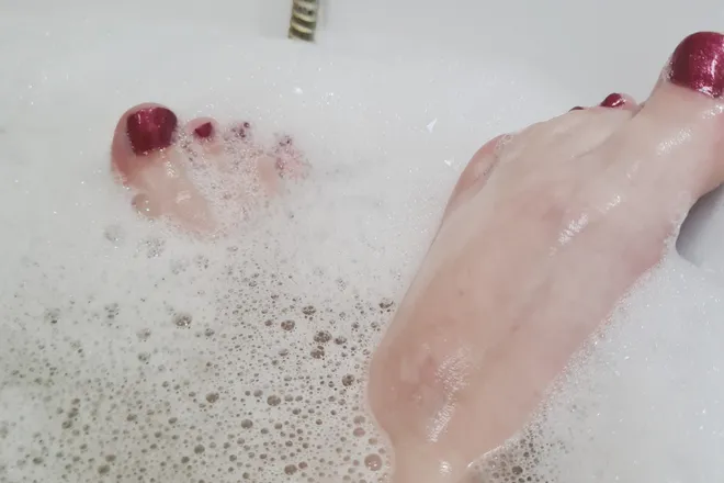 OnlyFans cuenta feet_cravings header 2